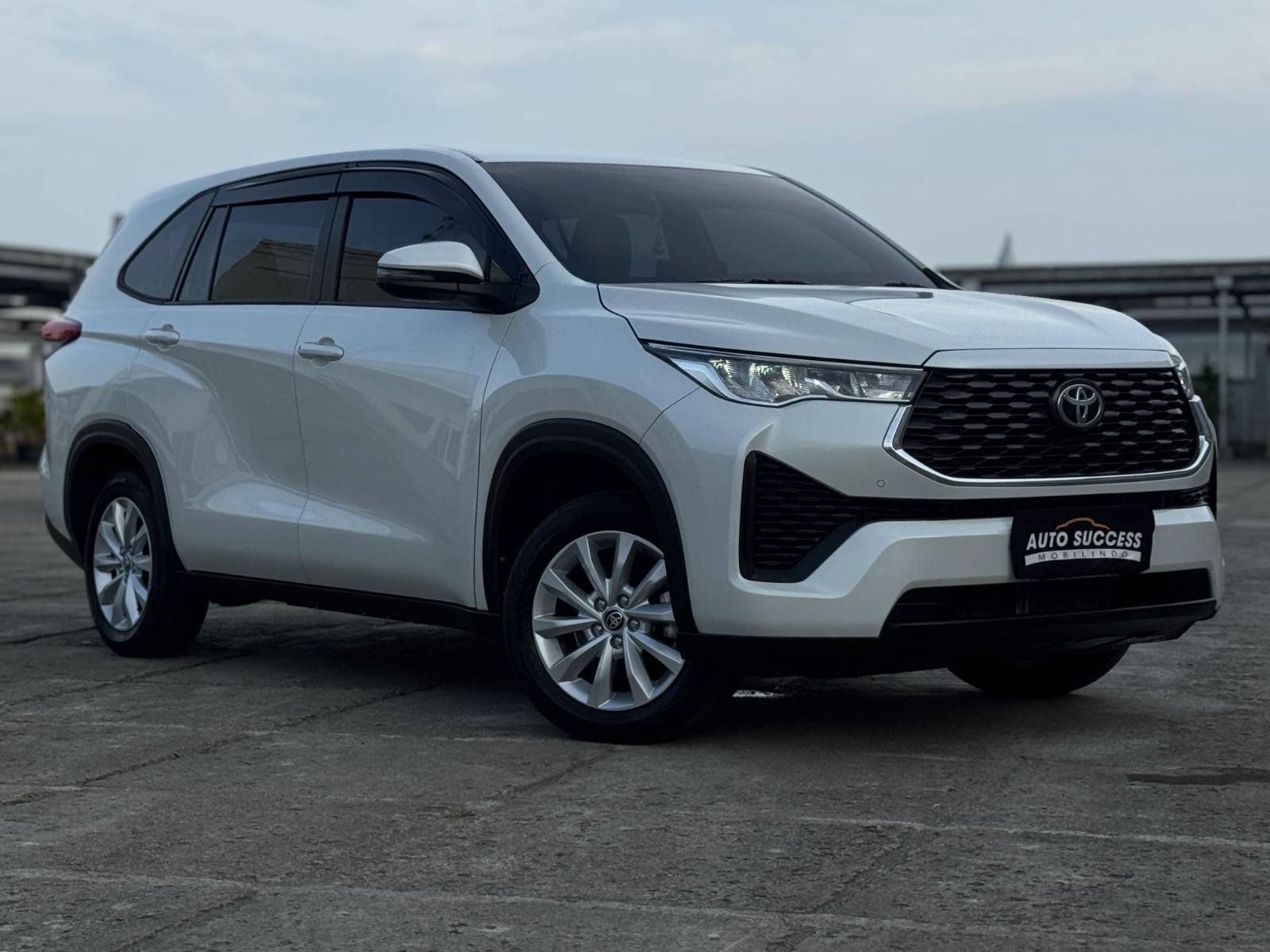 Read more about the article TOYOTA ZENIX V 2.0 CVT 2022