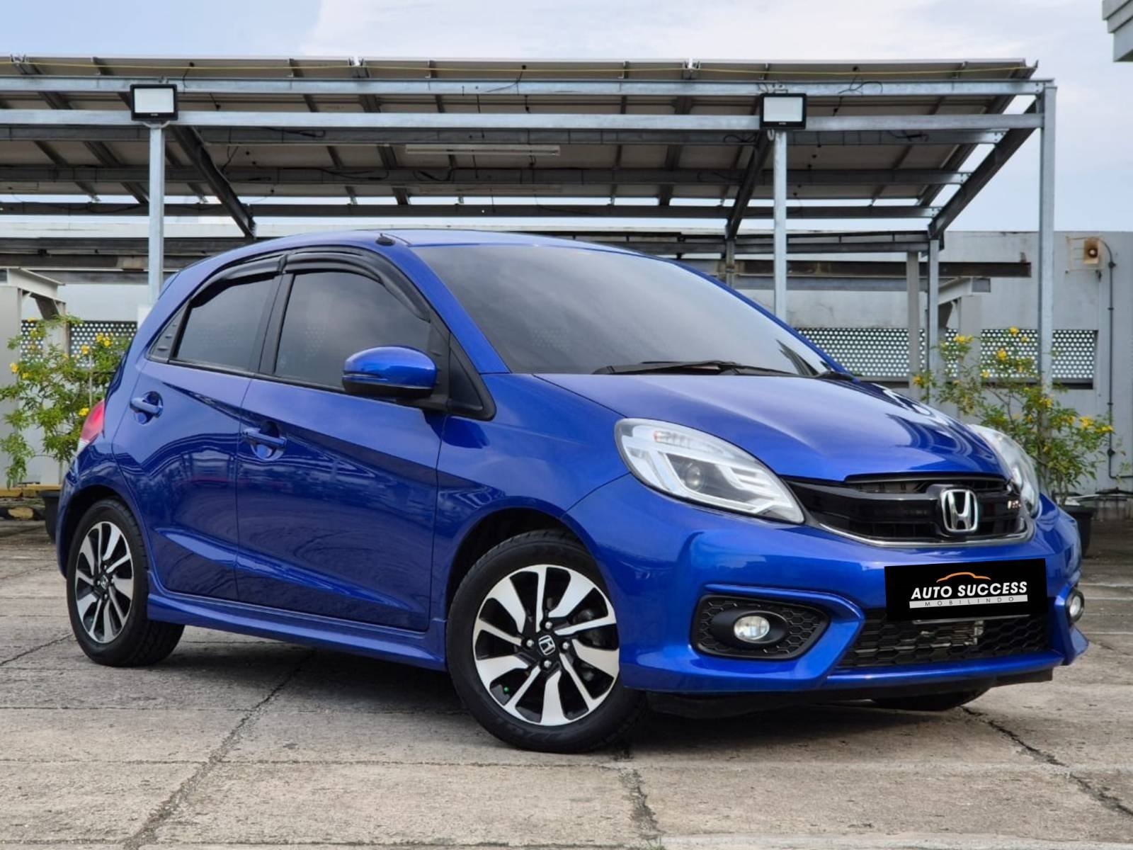 Read more about the article HONDA BRIO RS CVT 2017