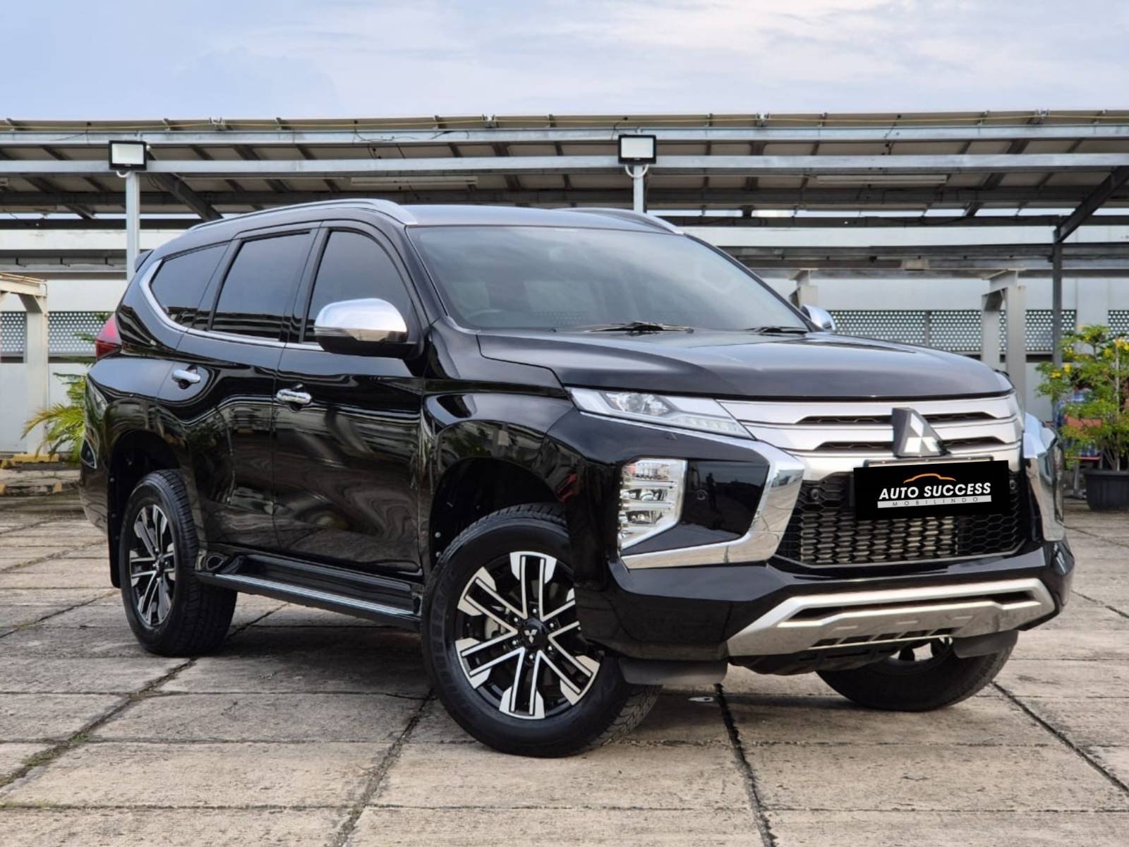Read more about the article MITSUBISHI PAJERO DAKAR ULTIMATE 4×2 2022